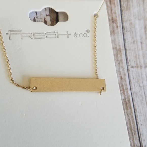 MRS. matte Gold tone necklace - Picture 5 of 7